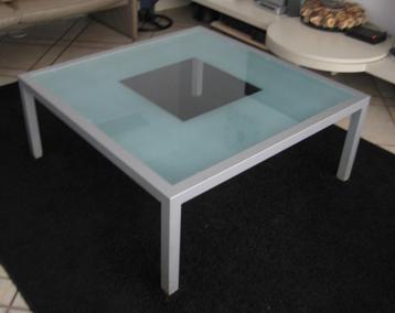 Moderne Design Glazen Salontafel beschikbaar voor biedingen
