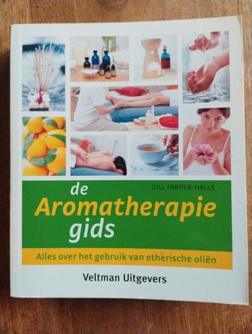 De Aromatherapie Gids - Gill Farrer-Halls beschikbaar voor biedingen