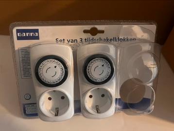 Tijdschakelaar tijdschakelaarstopcontact stopcontact  beschikbaar voor biedingen