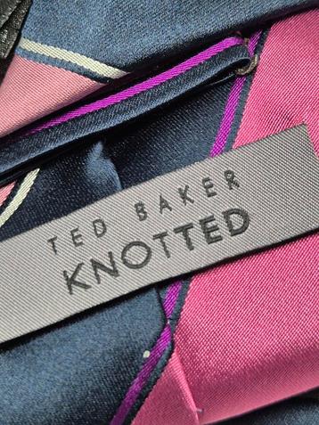 Ted Baker Stropdas  beschikbaar voor biedingen