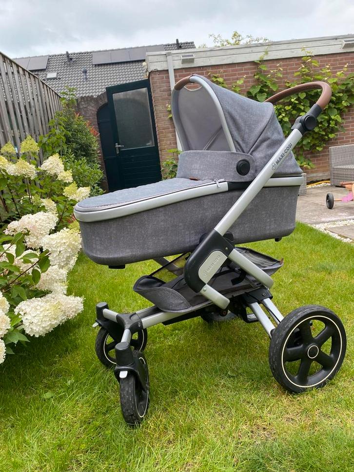 Maxi Cosi Nova 4 Kinderwagen, Kinderen en Baby's, Kinderwagens en Combinaties, Gebruikt, Kinderwagen, Maxi-Cosi, Met reiswieg