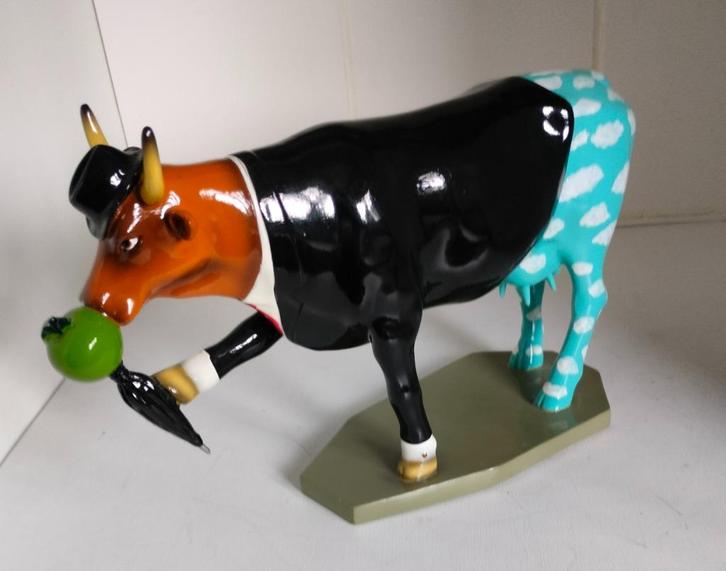 Moogritte koebeeldje. Cow Parade. 33x12x21., Antiek en Kunst, Kunst | Beelden en Houtsnijwerken, Ophalen