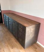 Dressoir/ werkbank, Ophalen, Zo goed als nieuw, 200 cm of meer, Metaal