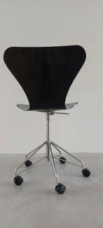 Arne Jacobsen 3117 Series 7 Office Chair (Vlinderstoel), Huis en Inrichting, Ophalen, Gebruikt, Zwart, Metaal