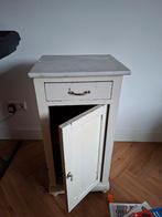 Antiek, brocant kastje, nachtkastje, plantentafel, Antiek en Kunst, Antiek | Meubels | Kasten, Ophalen