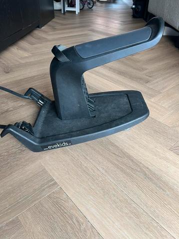 Eve kids meerijdplankje beschikbaar voor biedingen