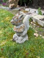 Eekhoorn tuinbeeld, Tuin en Terras, Tuinbeelden, Ophalen, Zo goed als nieuw, Beton, Dierenbeeld