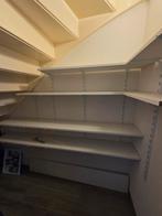 Wandplanken / Schappen/ ophangsysteem voor de trappenkast, Ophalen, Gebruikt