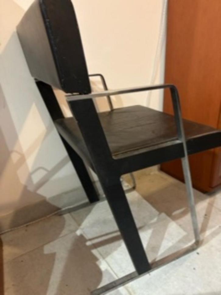 4 eetkamerstoelen designer Dick Spierenburg voor Castelijn, Huis en Inrichting, Stoelen, Gebruikt, Hout, Leer, Metaal, Zwart, Ophalen