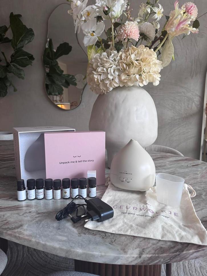 Geurwolkje set met 10 olien, Huis en Inrichting, Woonaccessoires | Zuilen en Pilaren, Zo goed als nieuw, Ophalen of Verzenden