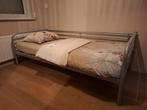Eenpersoonsbed met matras, Ophalen, Gebruikt, 90 cm, Eenpersoons