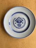 Arabia "Blue Rose" bord, Antiek en Kunst, Ophalen of Verzenden