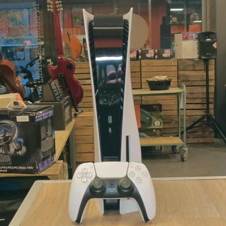 Sony Playstation 5 Disk Edition 825GB | Incl controller, Spelcomputers en Games, Games | Sony PlayStation 5, Zo goed als nieuw