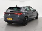 SEAT Leon 1.0 TSI STYLE INTENSE + WEGKL. TREKHAAK | VIRTUAL, Voorwielaandrijving, Stof, Gebruikt, Leon