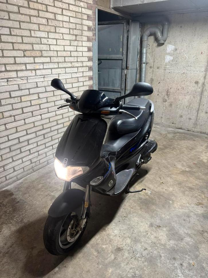 Gilera Runner 180cc FXR A2 M08, Fietsen en Brommers, Scooters | Piaggio, Zo goed als nieuw, Overige modellen, Tweetakt, Ophalen