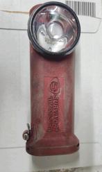 Sirvivor streamlight zaklamp, Caravans en Kamperen, Zaklampen, Ophalen of Verzenden, Gebruikt, Batterij