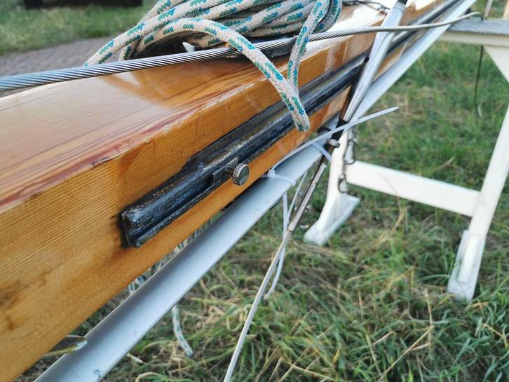 Houten mast van Pionier 9, bouw Brasker - Enkhuizen, Watersport en Boten, Accessoires en Onderhoud, Gebruikt, Overige typen, Ophalen