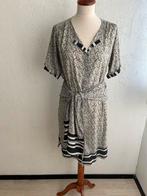 DIDI jurkje grijs bloem. Mt L/Xl, Maat 46/48 (XL) of groter, Ophalen of Verzenden, Zo goed als nieuw, Knielengte
