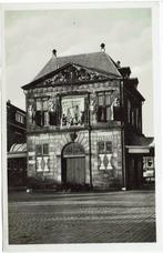 Gouda – De Waag. Gelopen Schiedam 1951., Verzamelen, Ansichtkaarten | Nederland, Ophalen of Verzenden, 1940 tot 1960, Gelopen