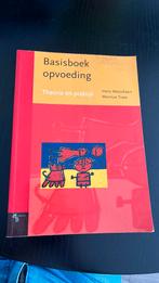 Marinus Traas - Basisboek opvoeding, Marinus Traas; Hans Malschaert, Ophalen of Verzenden, Zo goed als nieuw