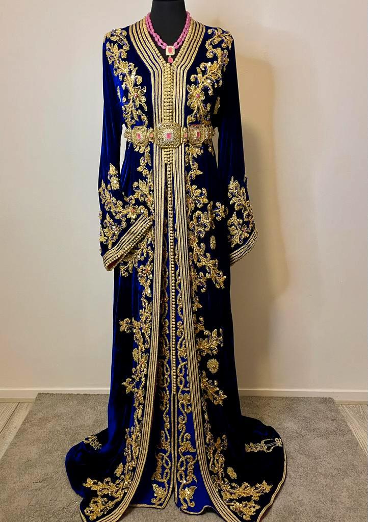 Takchita’s te huur, Kleding | Dames, Gelegenheidskleding, Zo goed als nieuw, Overige typen, Maat 38/40 (M), Ophalen of Verzenden