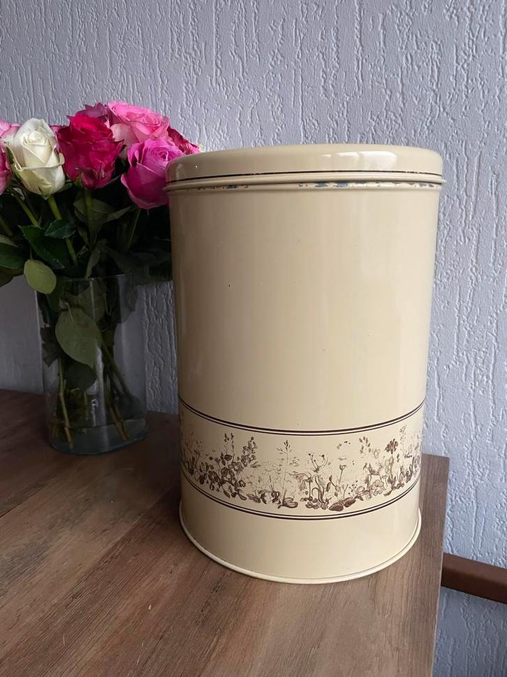 Vintage Bewaarblik met Bloemenmotief, Huis en Inrichting, Keuken | Keukenbenodigdheden, Zo goed als nieuw, Ophalen of Verzenden