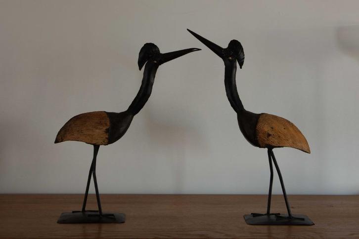 (nr.293) 2 mooie beeldjes van (vogel) steltlopers, 26x33x9cm, Verzamelen, Beelden en Beeldjes, Zo goed als nieuw, Dier, Ophalen