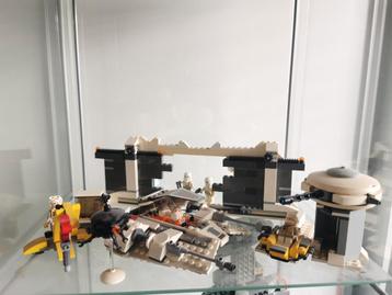 LEGO STARWARS 7666 Hoth Rebel Base beschikbaar voor biedingen