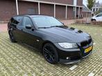 BMW e91 lci 318i Touring 2009 Zwart, Zwart, Zwart, Handgeschakeld, Particulier