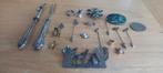 MOOIE ZILVER GEMERKTE MINIATUREN 2 X BESTEK EN SIERADEN ETC, Ophalen of Verzenden, Zilver