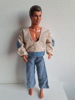 Jeans outfit voor ken van barbie excl pop, Verzamelen, Ophalen of Verzenden, Gebruikt, Kleertjes