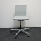 Vitra .04 Design Bureaustoel Licht grijs | Zithoogte 42-53, Gebruikt, -, -, Ophalen of Verzenden
