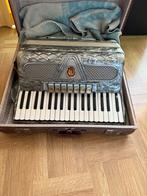 Mooie Marinucci Toetsaccordeon met Koffer, Ophalen, Gebruikt, Overige formaten, Toetsaccordeon
