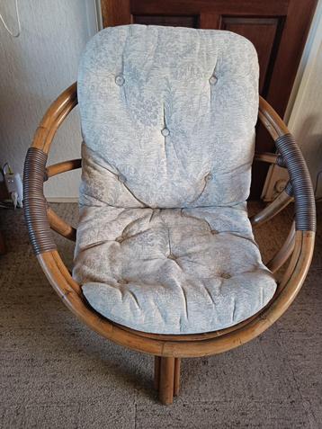 Retro vintage draaistoel Manou vroege jaren 70 beschikbaar voor biedingen
