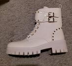 Nieuwe laarsjes, Kleding | Dames, Schoenen, Ophalen of Verzenden, Nieuw, Beige