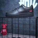 Nike Air Force 1 Black Supreme, Ophalen of Verzenden, Nieuw, Zwart