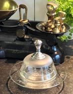GEËTST BOTERSTOLPJE MET ZILVEREN PARELRAND KNOP, Antiek en Kunst, Verzenden, Zilver