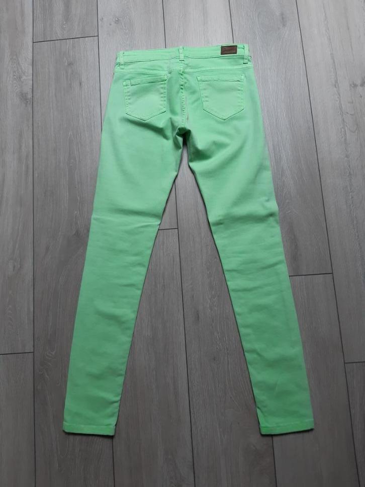 Te koop nieuwe skinny jeans van het merk Sutherland, Kleding | Dames, Spijkerbroeken en Jeans, Nieuw, Overige kleuren, Ophalen of Verzenden