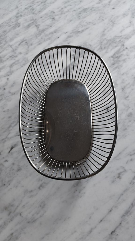 Alessi alfra RVS broodmand zilver, Huis en Inrichting, Keuken | Servies, Overige typen, Overige stijlen, Overige materialen, Ophalen of Verzenden