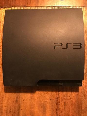 ps3 met 2 spellen beschikbaar voor biedingen
