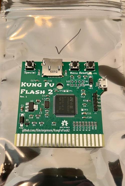 C64 Kung Fu Flash 2 Cartridge, Computers en Software, Vintage Computers, Ophalen