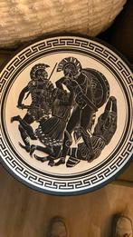 Twee griekse keramieken wandborden met relief, Antiek en Kunst, Ophalen