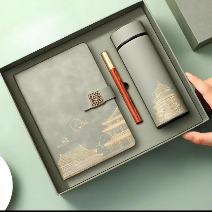 2 of 3 delig setje, Verzamelen, Pennenverzamelingen, Nieuw, Balpen, Overige merken, Ophalen of Verzenden