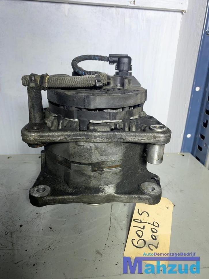 VW AG GOLF 5 1.6 FSI Dynamo 110A 03C903023D, Auto-onderdelen, Motor en Toebehoren, Volkswagen, Gebruikt, Ophalen of Verzenden