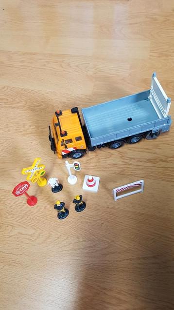 Speelgoed Auto Wegwerkzaamheden met Poppetjes beschikbaar voor biedingen
