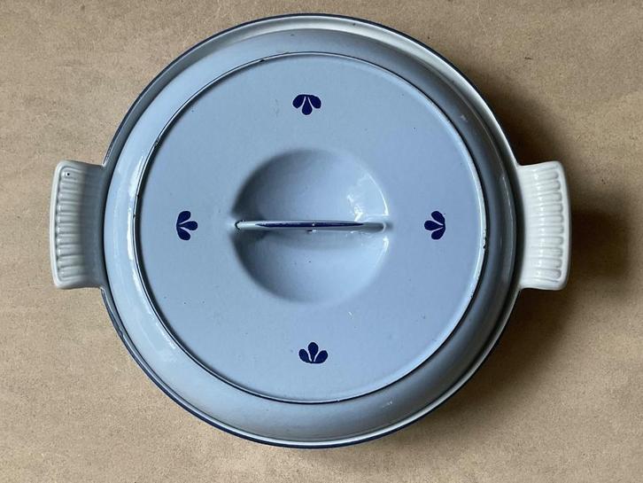 DRU lichtblauwe 3 vakshapjes pan met deksel van gietijzer, Antiek en Kunst, Antiek | Keukenbenodigdheden, Verzenden