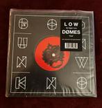 Low / Domes - split 7” Rare (slowcore), Ophalen of Verzenden, Nieuw in verpakking, Overige formaten