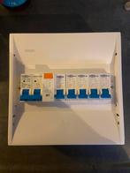 Nieuwe groepenkast - meterkast - 4 groepen - 1 fase compleet, Hobby en Vrije tijd, Elektronica-componenten, Ophalen of Verzenden