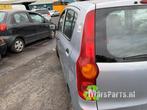 Achterlicht links van een Daihatsu Cuore, Gebruikt, Daihatsu, -, -