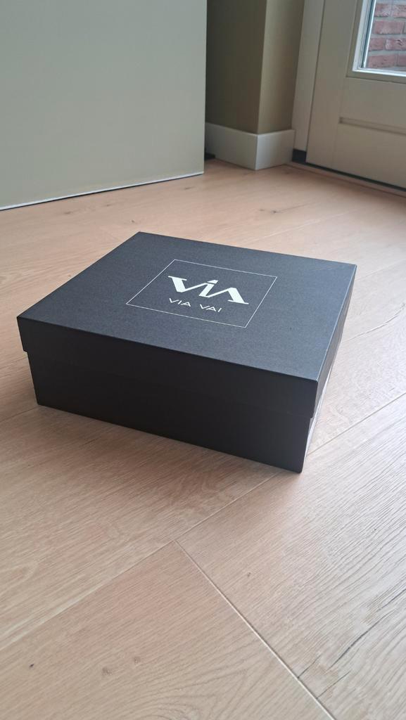 Via Vai Goias Nero enkellaarsjes, Kleding | Dames, Schoenen, Zo goed als nieuw, Lage of Enkellaarzen, Zwart, Ophalen of Verzenden